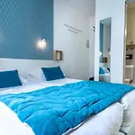 Hotel Nouvel 3*